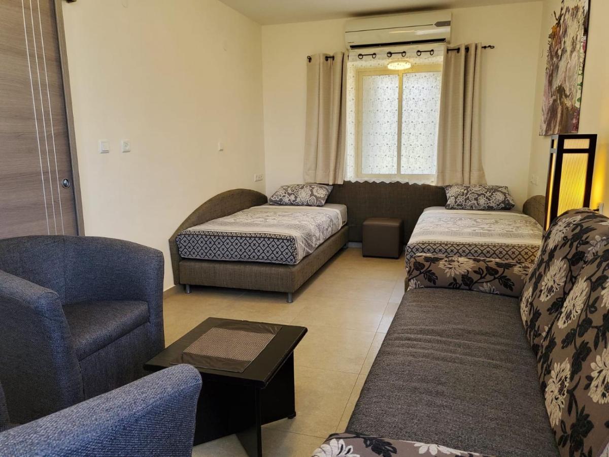 Family Suite Eilat Bagian luar foto